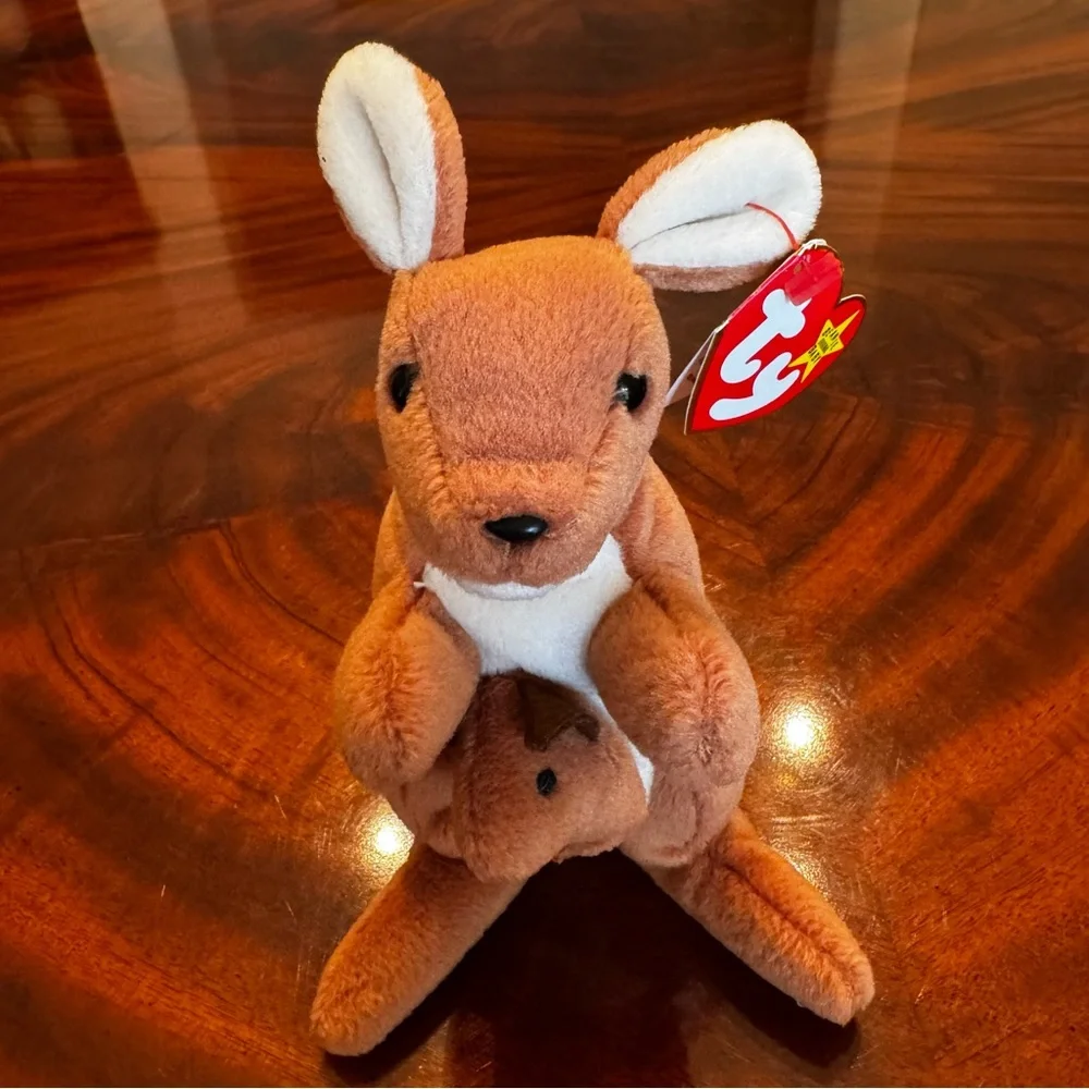 Vintage Ty Beanie Baby Pouch Kangaroo Joey PVC 5th Gen Tags